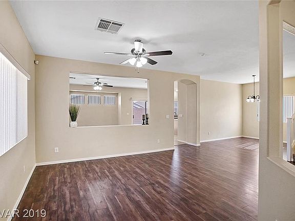2nd image of 1109 Echo Beach Ave