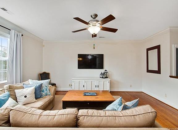 3rd image of 17531 Westmill Ln #96