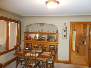 2257 S 66th St, West Allis, WI 53219