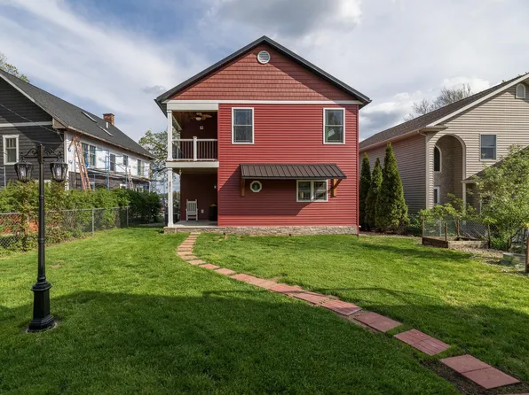 8811 Waruf Ave, Portage, MI 49002
