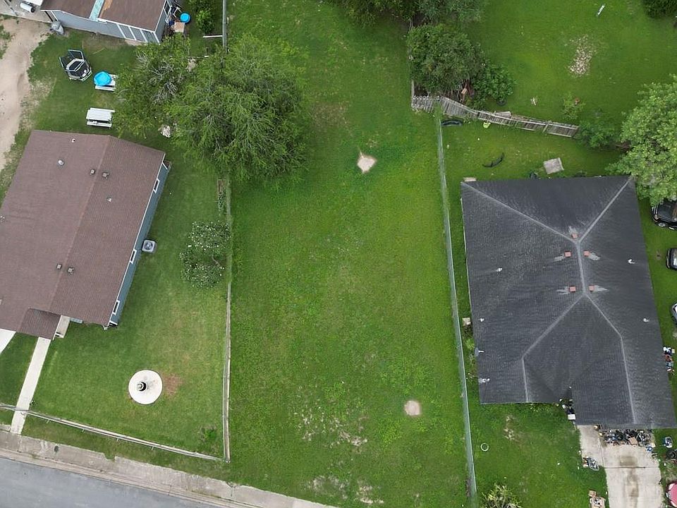 2nd image of 5 Park St