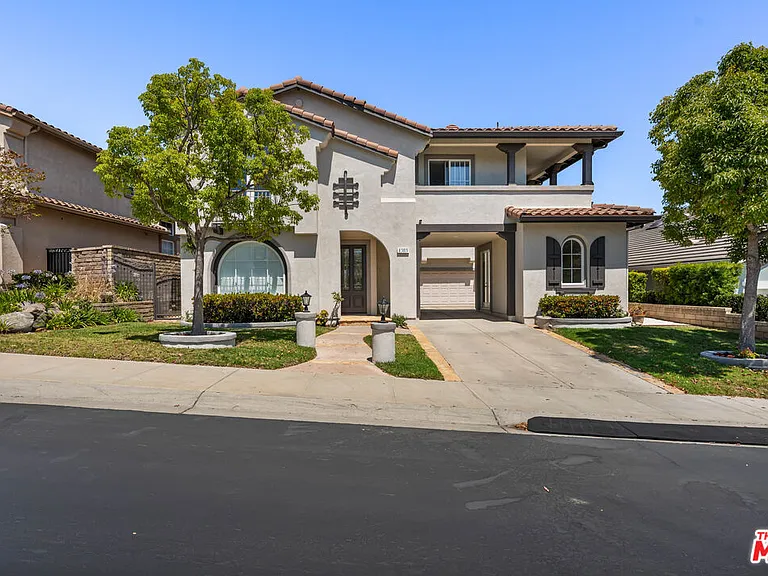 1385 White Feather Ct — Photo 1