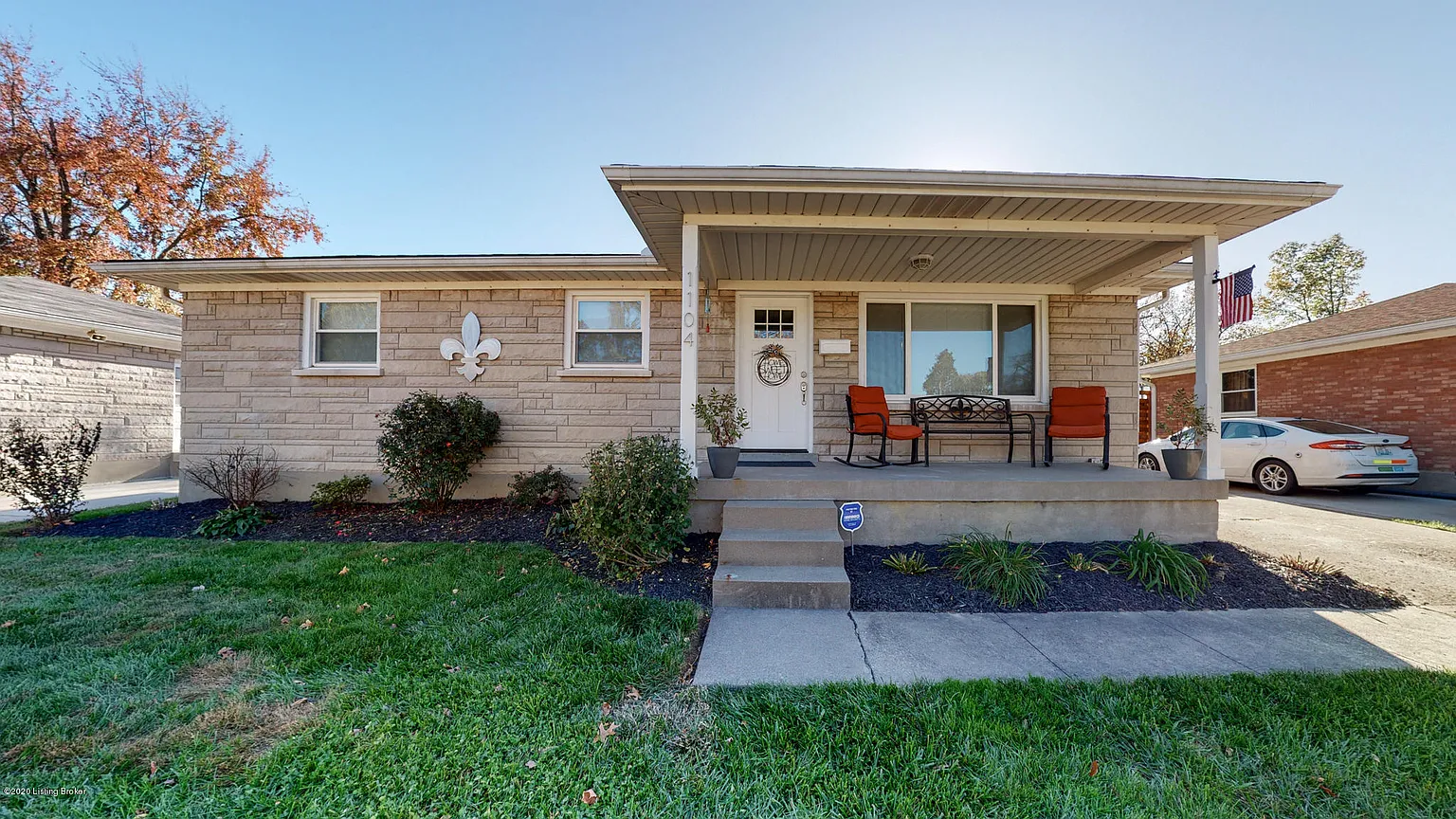 1104 Franelm Rd photo 1