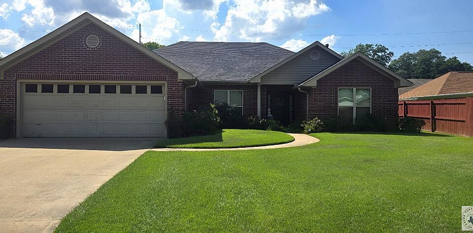 1st image of 2409 Tyler Ln