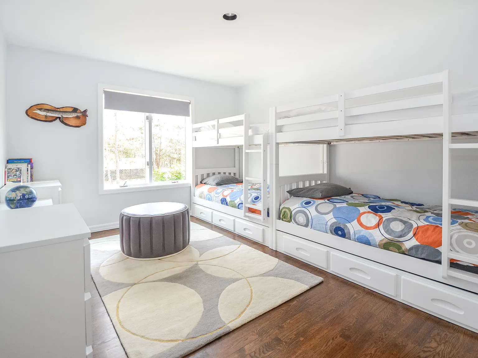 Chic Designer Bridehampton Home — Photo 4