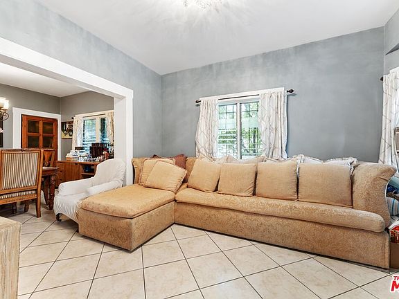 5th image of 2529 W 12th St