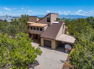 620 Navajo Rd, Los Alamos, NM 87544