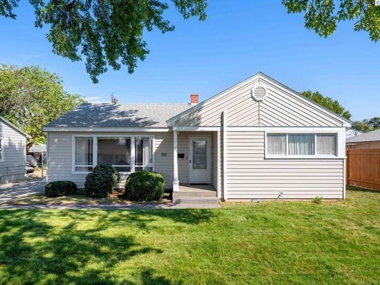 201 E 15th Ave, Kennewick, WA 99337