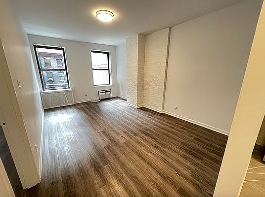 1st image of 58 W 36th St #4