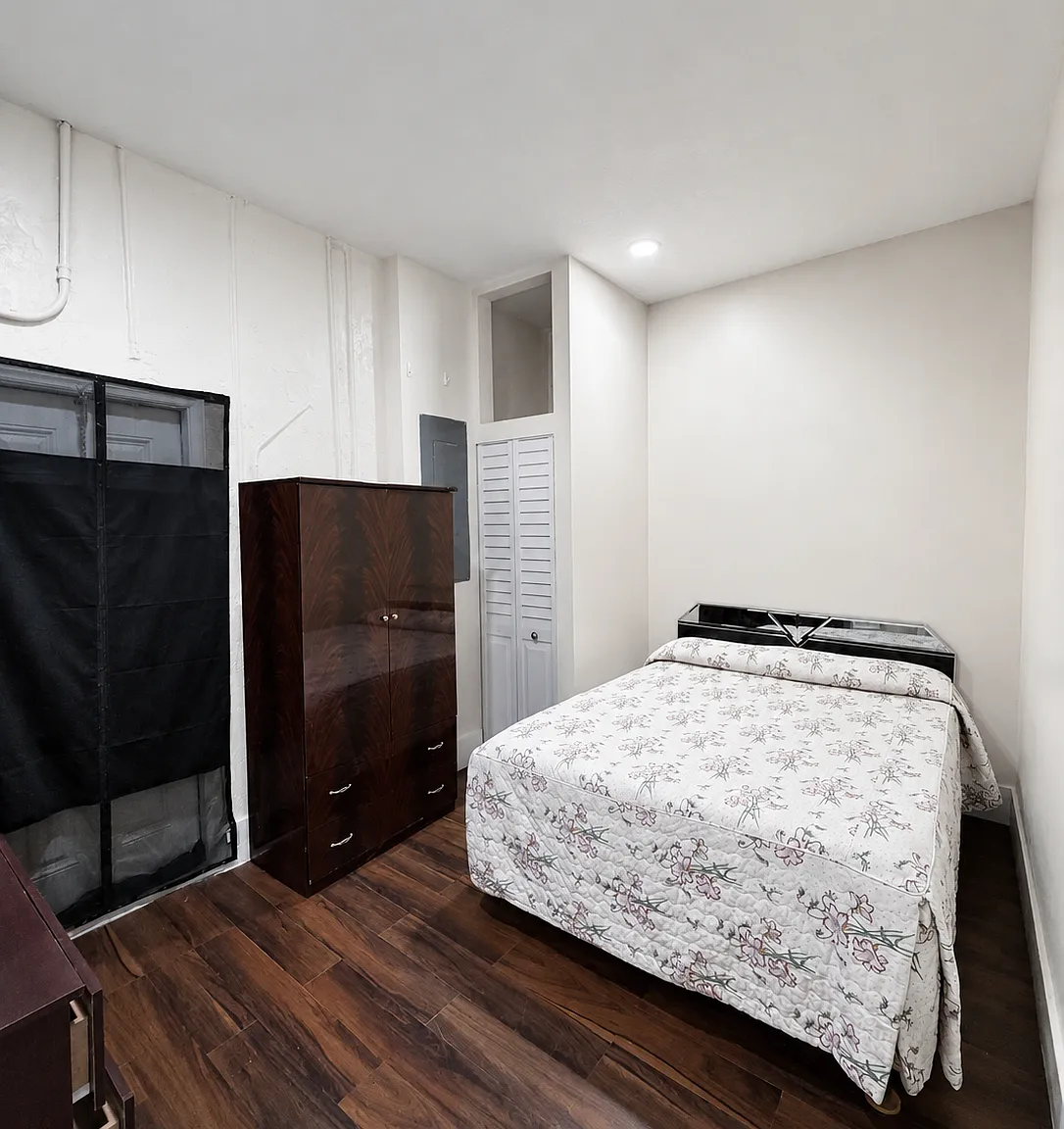 SW 39th St, Miramar — Photo 1