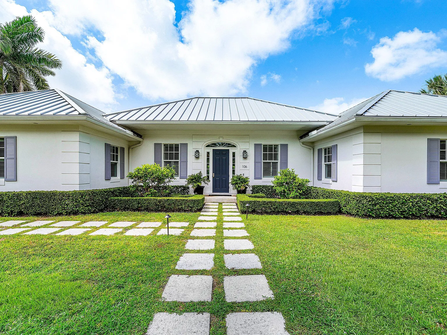 3 bed, 3.5 bath, 2219 sqft, $25,000 — Photo 2
