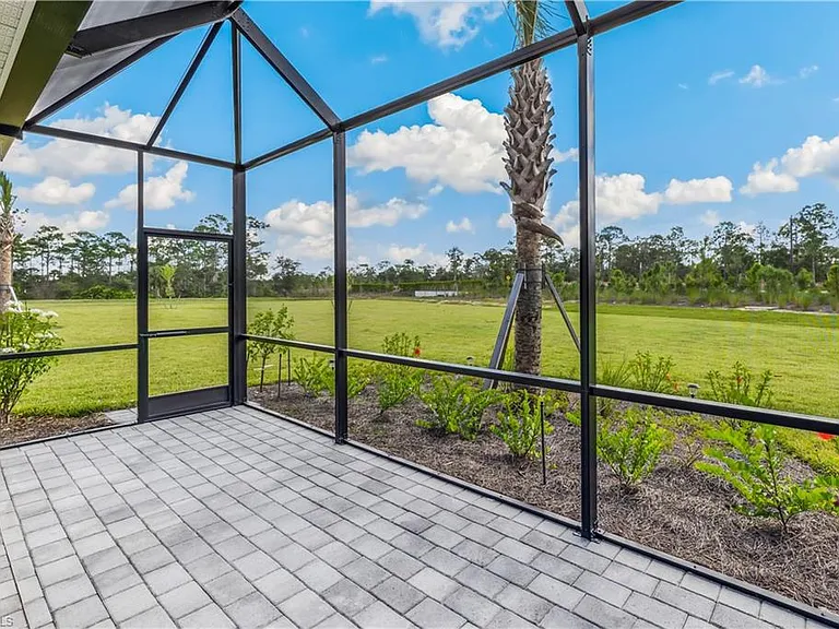 17716 Palmetto Pass Ln — Photo 2