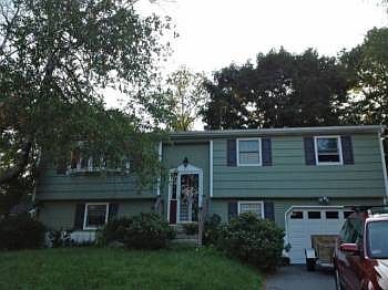1st image of 9 Hemlock Dr