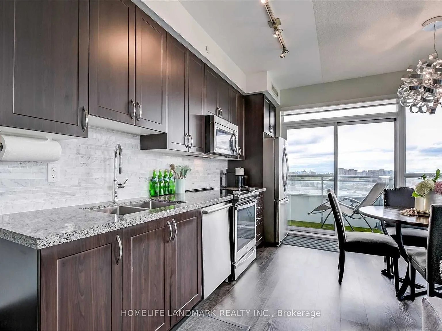 2 bed, $3,000 — Photo 3