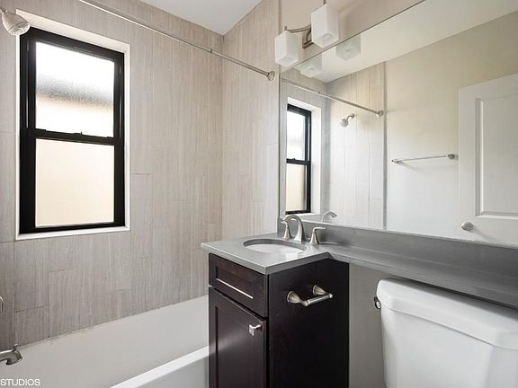 5th image of 2834 W Palmer St #209A