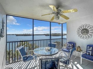 8977 Midnight Pass Rd APT 320, Sarasota, FL 34242
