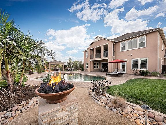 5th image of 15795 Bacara Ct