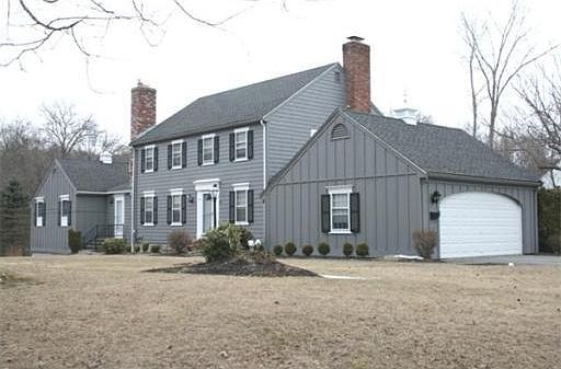 1st image of 380 Essex St