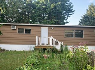 55 Maplewood Dr, Burrillville, RI 02839