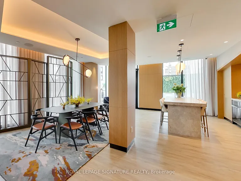 25 Cordova Ave #Penthouse 04 — Photo 37