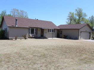 1000 S Charles St, Shattuck, OK 73858