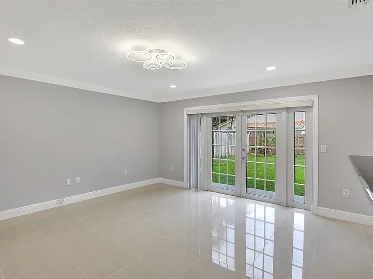 2355 NW 138th Dr — Photo 14