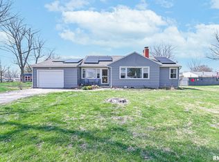 105 Loren St, Washington, IL 61571