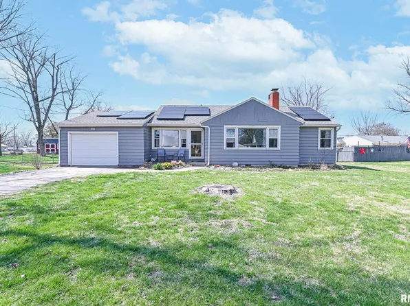 105 Loren St, Washington, IL 61571