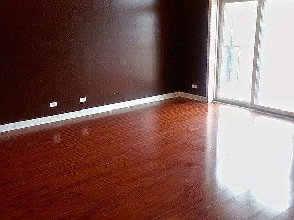 3rd image of 214 W 31st St APT 3W