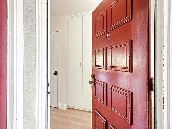 5th image of 4016 Farm Hill Blvd APT 301