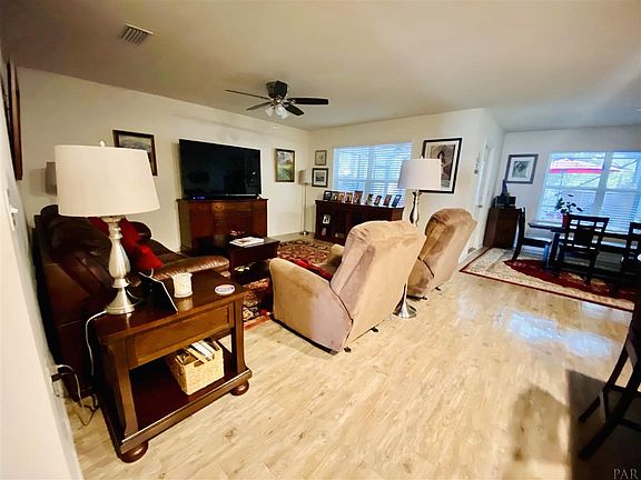 4th image of 9474 Lutoo Ln