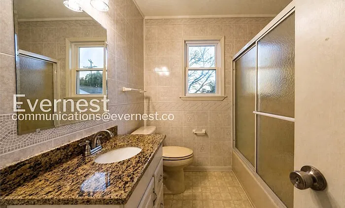 4 bed, 2.0 bath, 1800 sqft, $2,450 — Photo 4