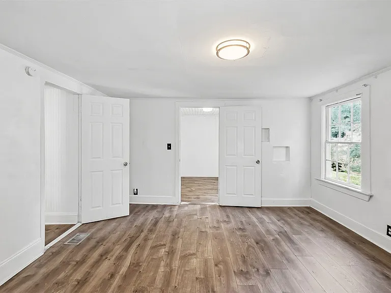 1547 Joyner Ave SE — Photo 17