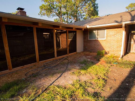 4th image of 2900 Melmar Park St