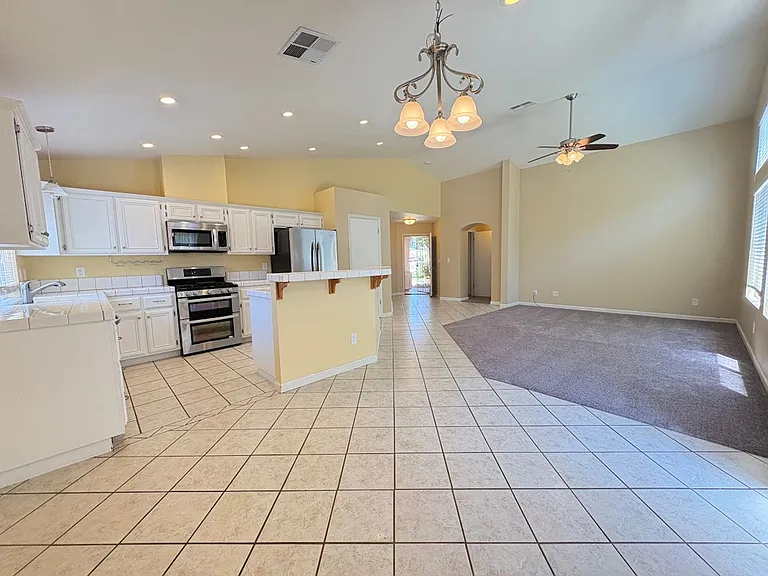1141 Elderwood Dr — Photo 4