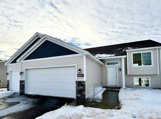 6657 Granby St, North Branch, MN 55056