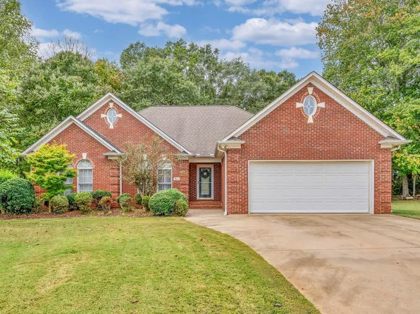 319 Cedar Bluff Dr, Moore, SC 29369