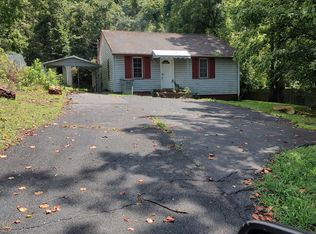 2814 Anderson St, Bristol, TN 37620