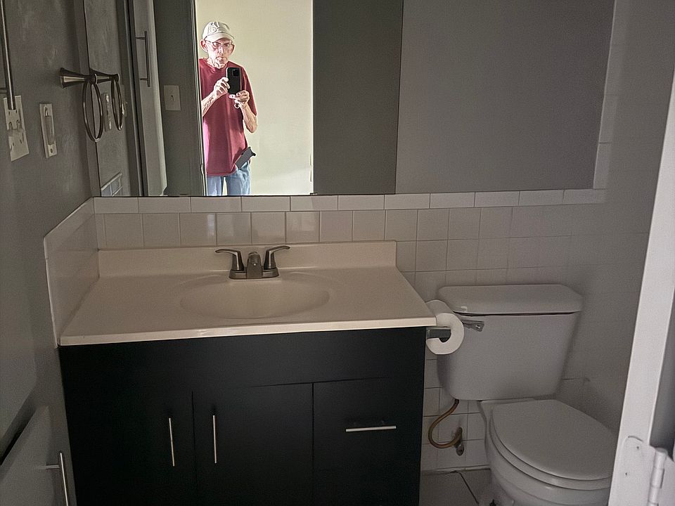 2nd image of 7007 Guadalupe St #3