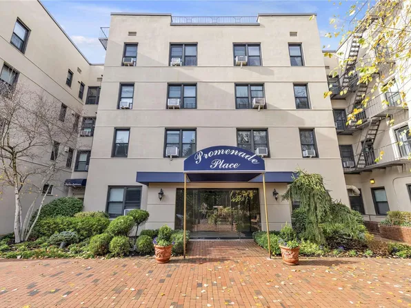11 Wooleys Lane #1L, Great Neck, NY 11023