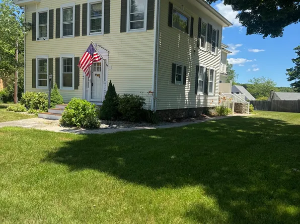43-45 High Street, Clinton, CT 06413