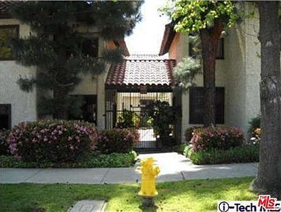 1st image of 3200 Fairesta St APT 3