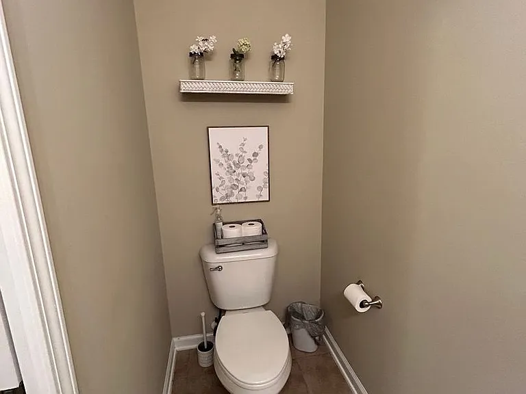 127 Winterberry Way — Photo 7