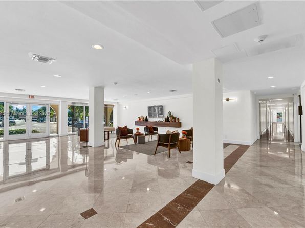 1455 N Treasure Dr PH G, North Bay Village, FL 33141