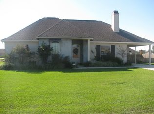 28506 Cameo Ct, Ponchatoula, LA 70454