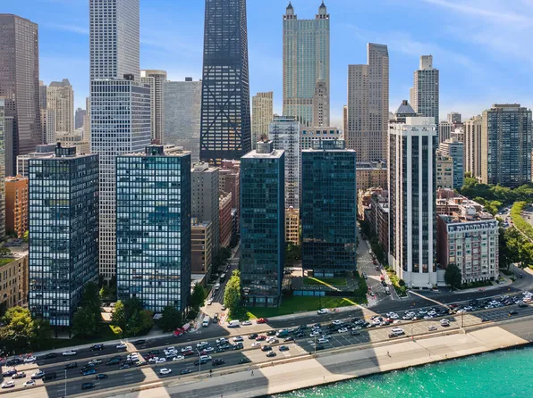 900 N Lake Shore Dr APT 2308, Chicago, IL 60611