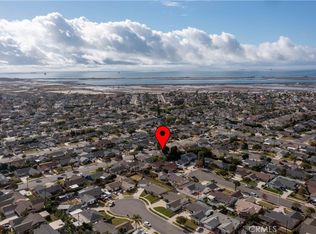 5851 Lourdes Dr, Huntington Beach, CA 92649
