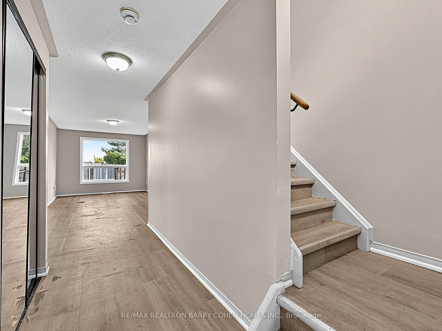 3 bed, $2,395 — Photo 4