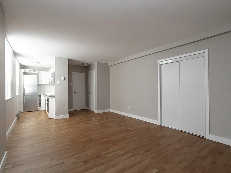 188 Jameson Ave — Photo 14