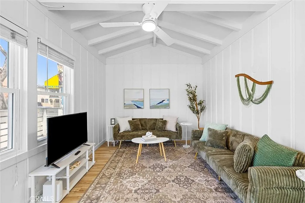 1 bed, 560 sqft, $6,500 — Photo 2